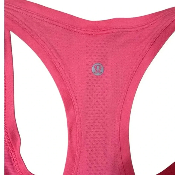 Lululemon Swiftly Tech  Tank Top 2.0 Waist Length Size 10 Lip Gloss Pink - Picture 4 of 8